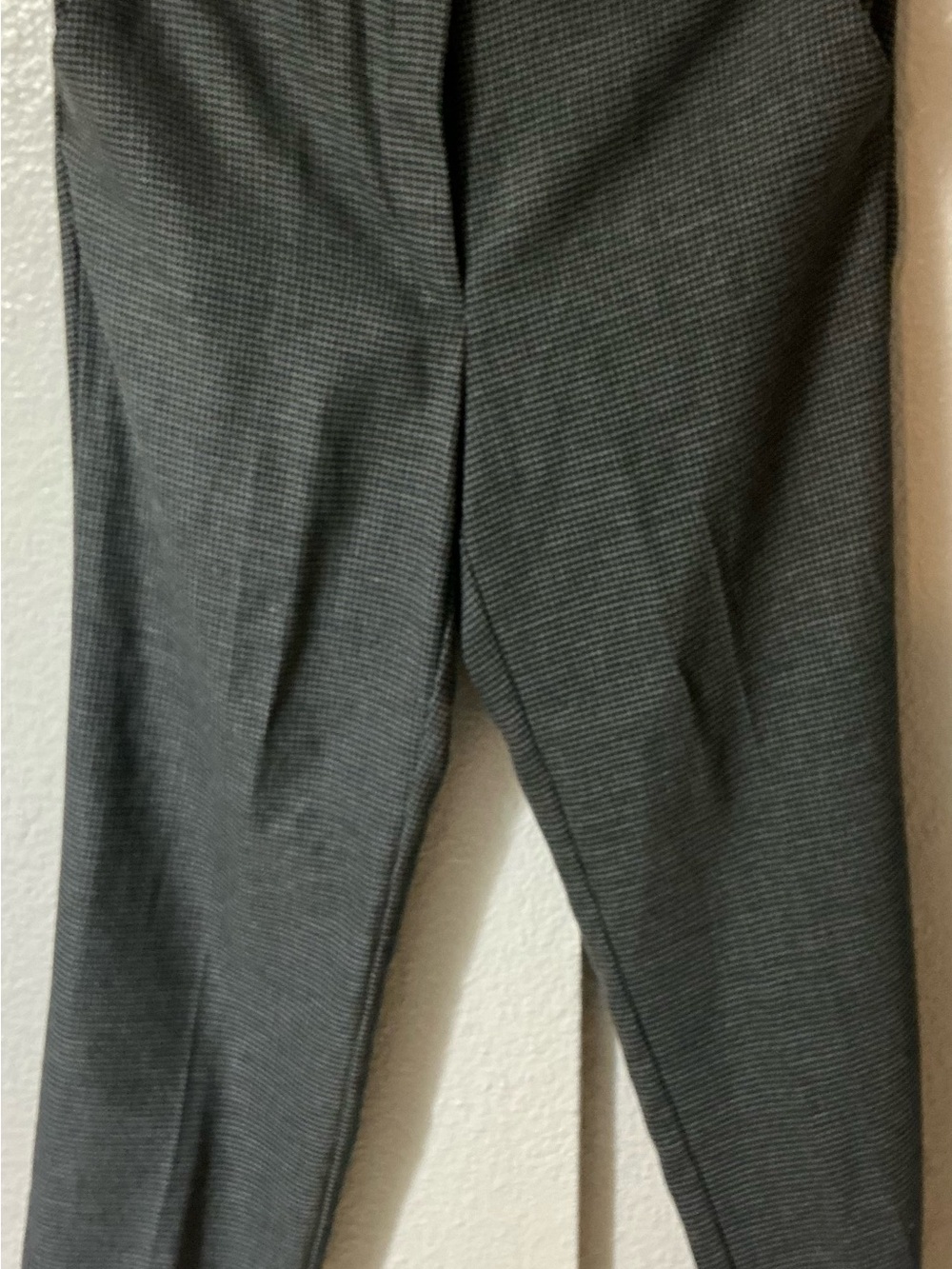 Sag Harbor Black & White Houndstooth Stretch Men's Pants
